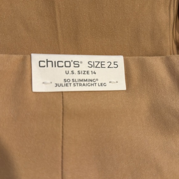 Chicos straight basic crop size 2.5 US Size 14 - Picture 4 of 5